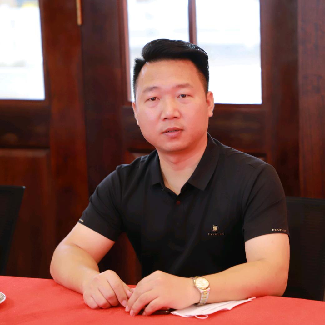 海南龙锦墙板碳晶板厂家