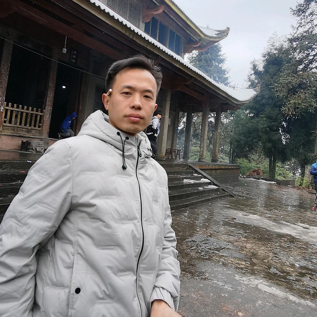 小詹