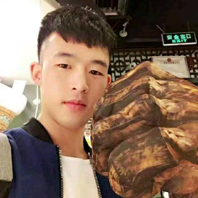 @三哥@