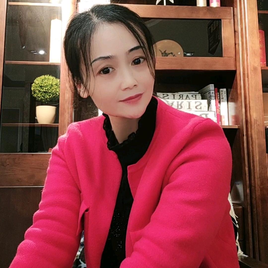 卖家具的梅子姐
