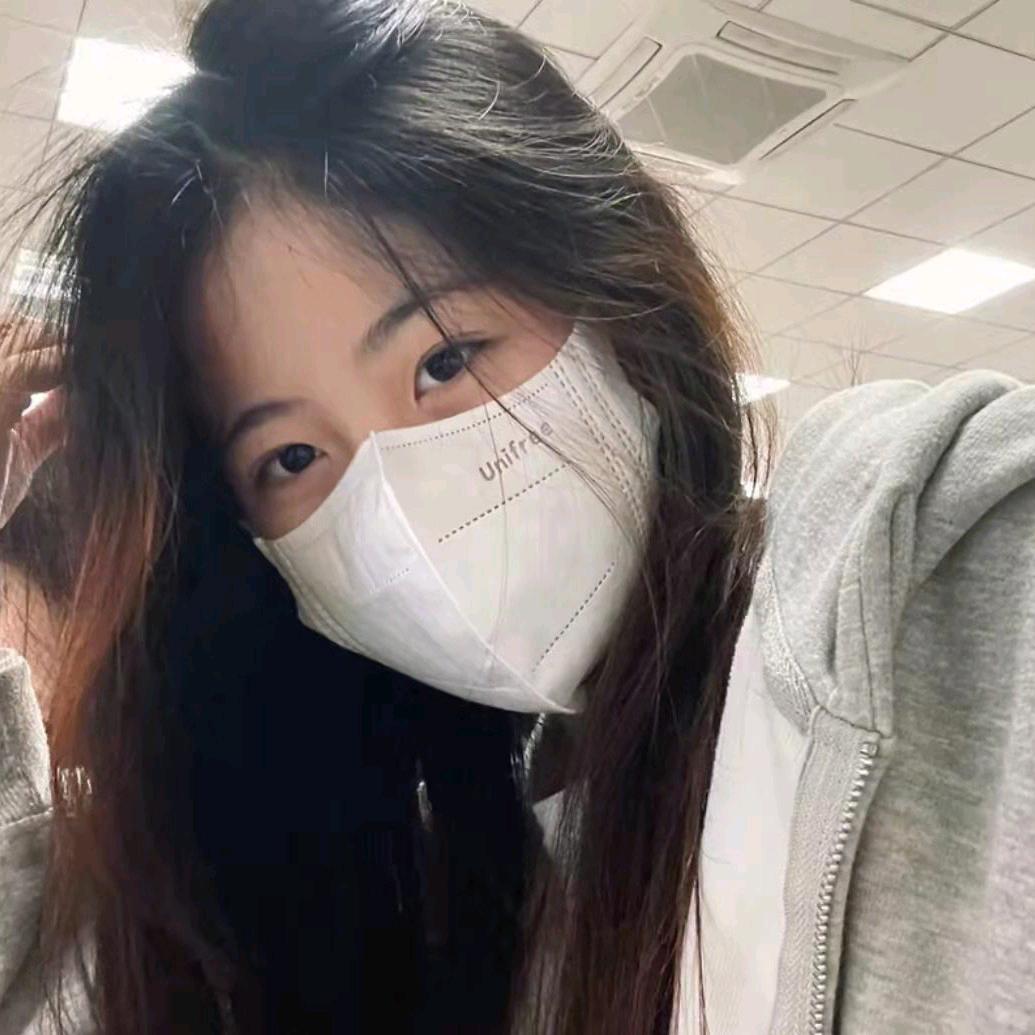 脸1点儿也不圆