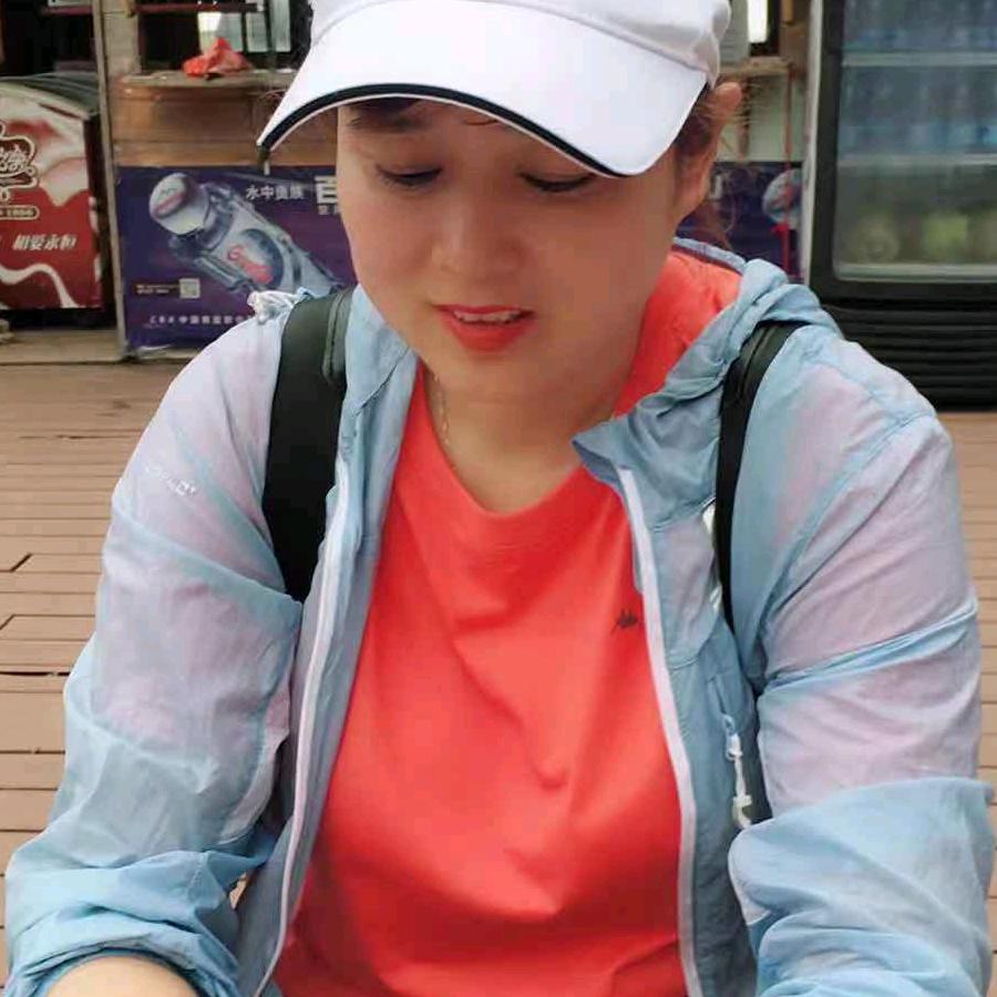 天天开心，吴丽华