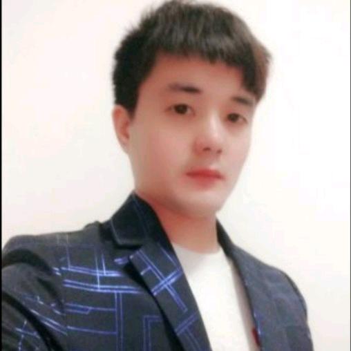 偉