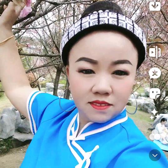 开开心心123