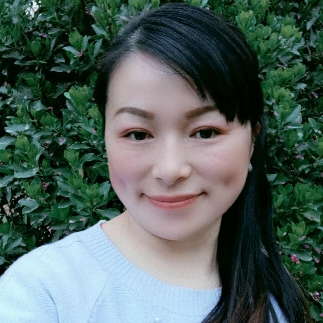 梅梅^
