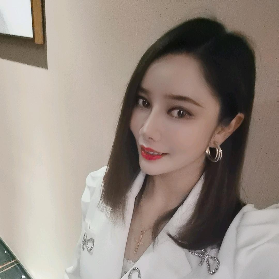 筠连县聚艺美美容店