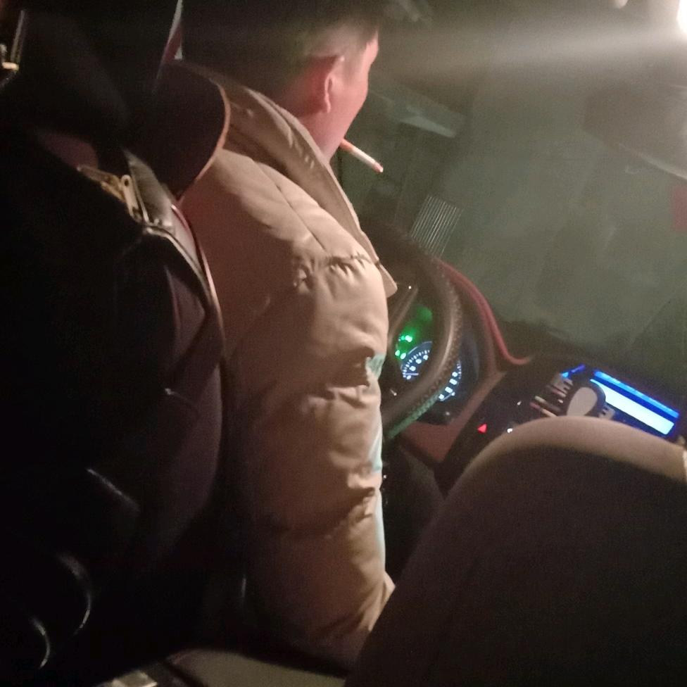 巴黎夜晚的那一场雨