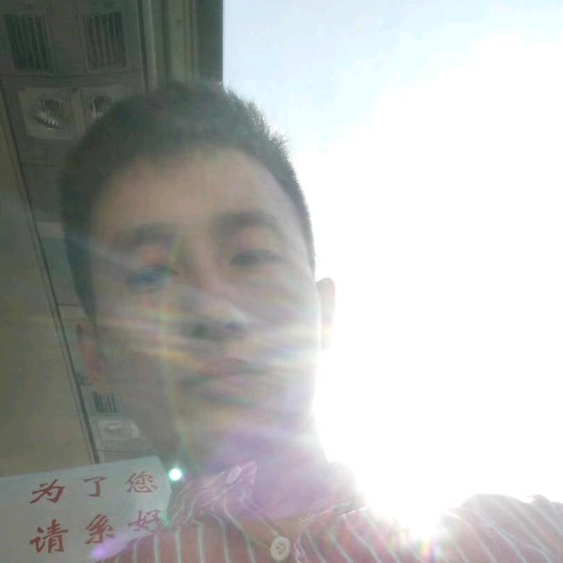 门禁通道出入口杨同学
