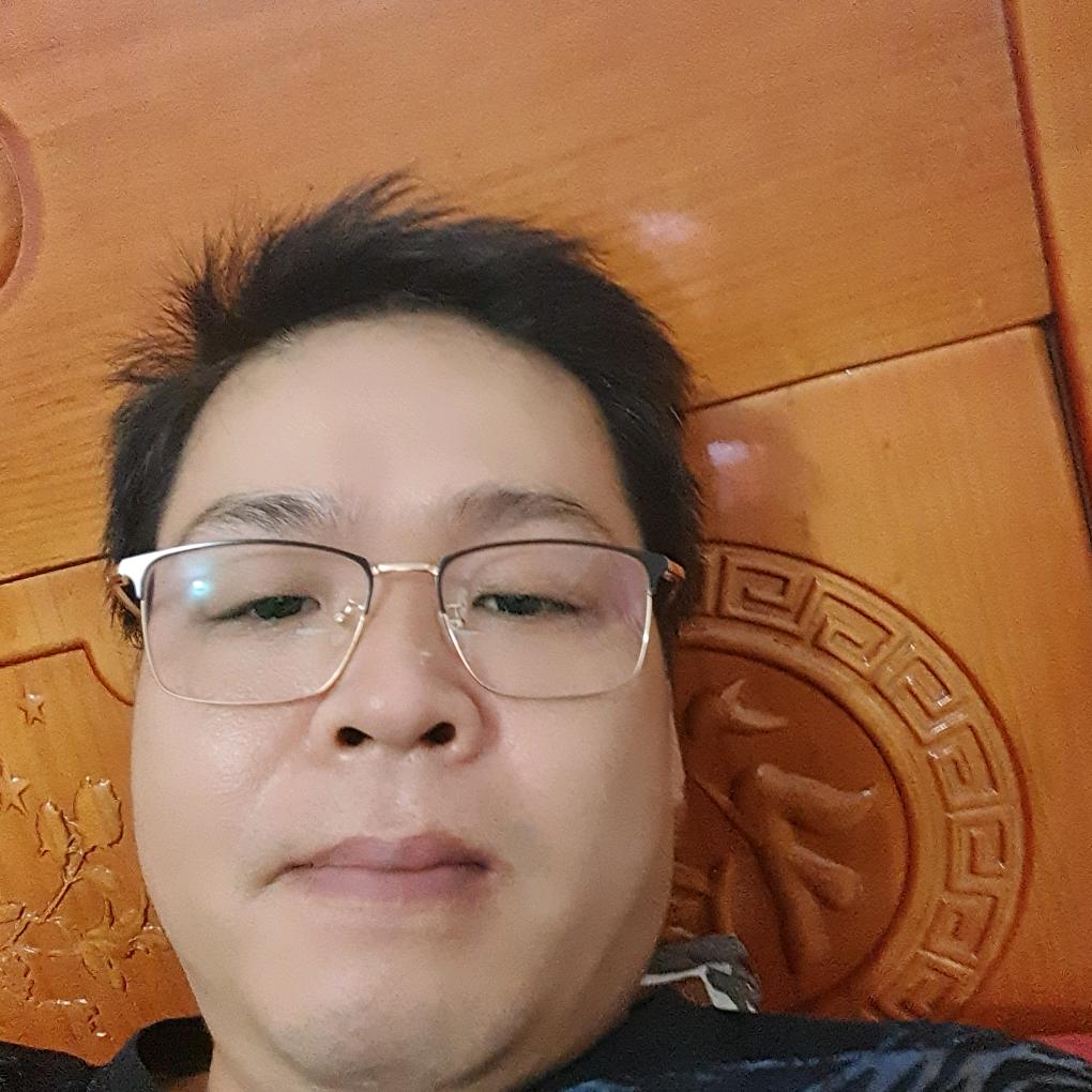 脚踏实地，顶天立地。真男人