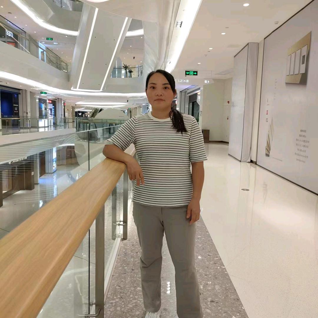易红梅