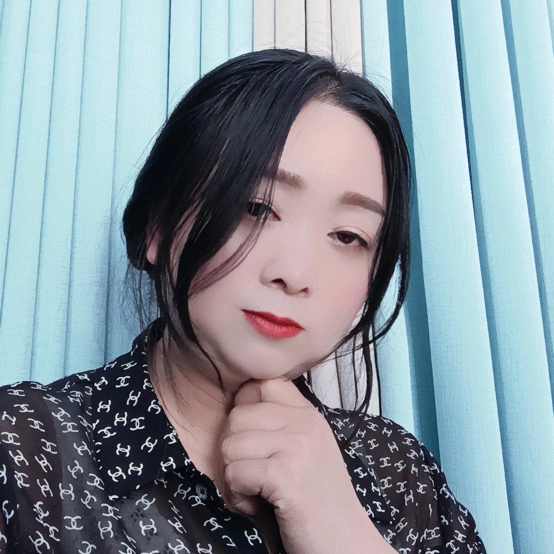 山阳福秀墙布窗帘/木地板