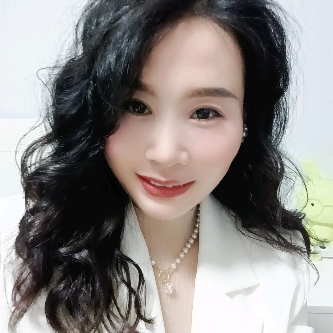向日葵🌻的微笑💃