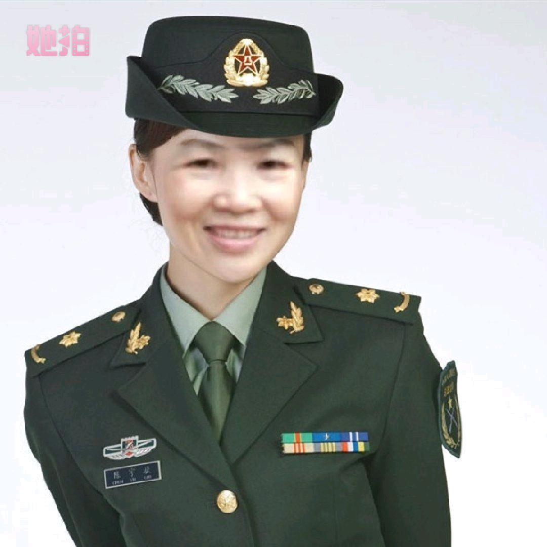 黎格英