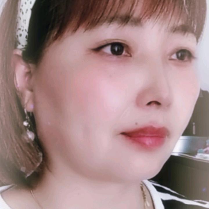 红玫瑰(谢谢您的关注)