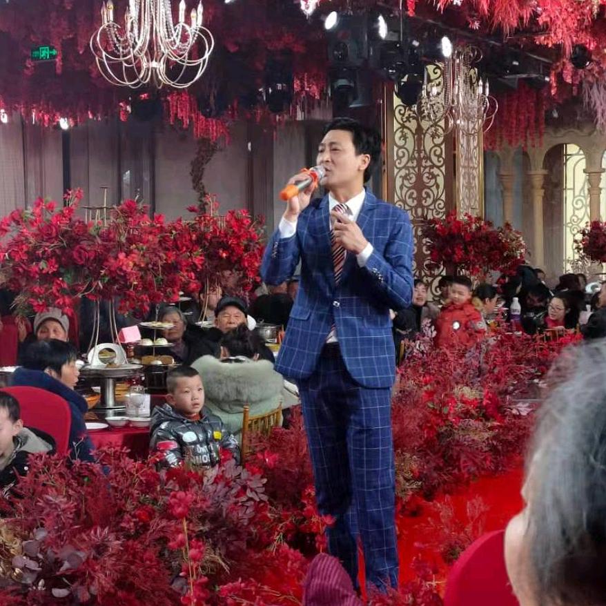 向阳（婚礼主持人）