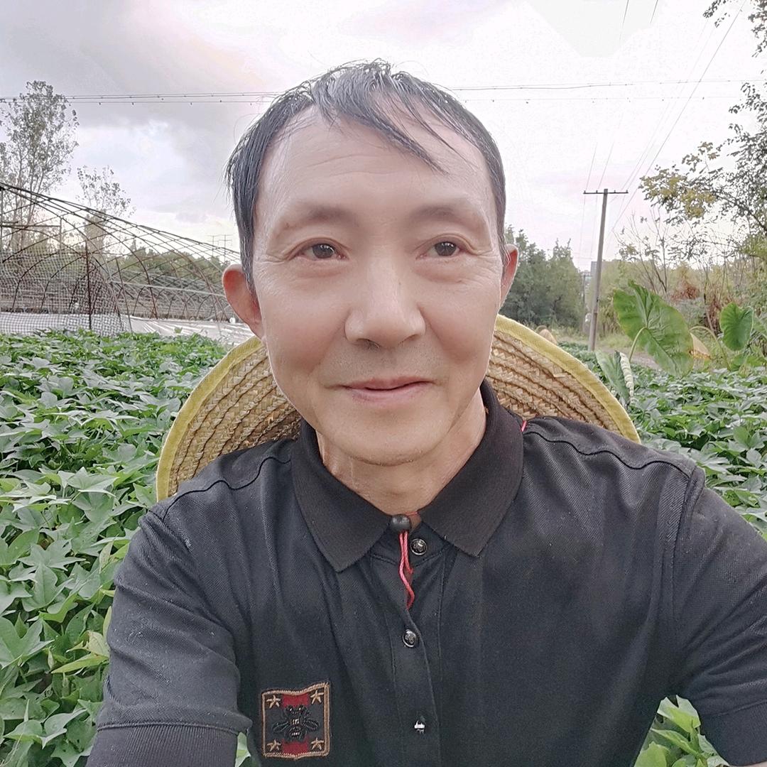 周哥，新人首播中午10点48分