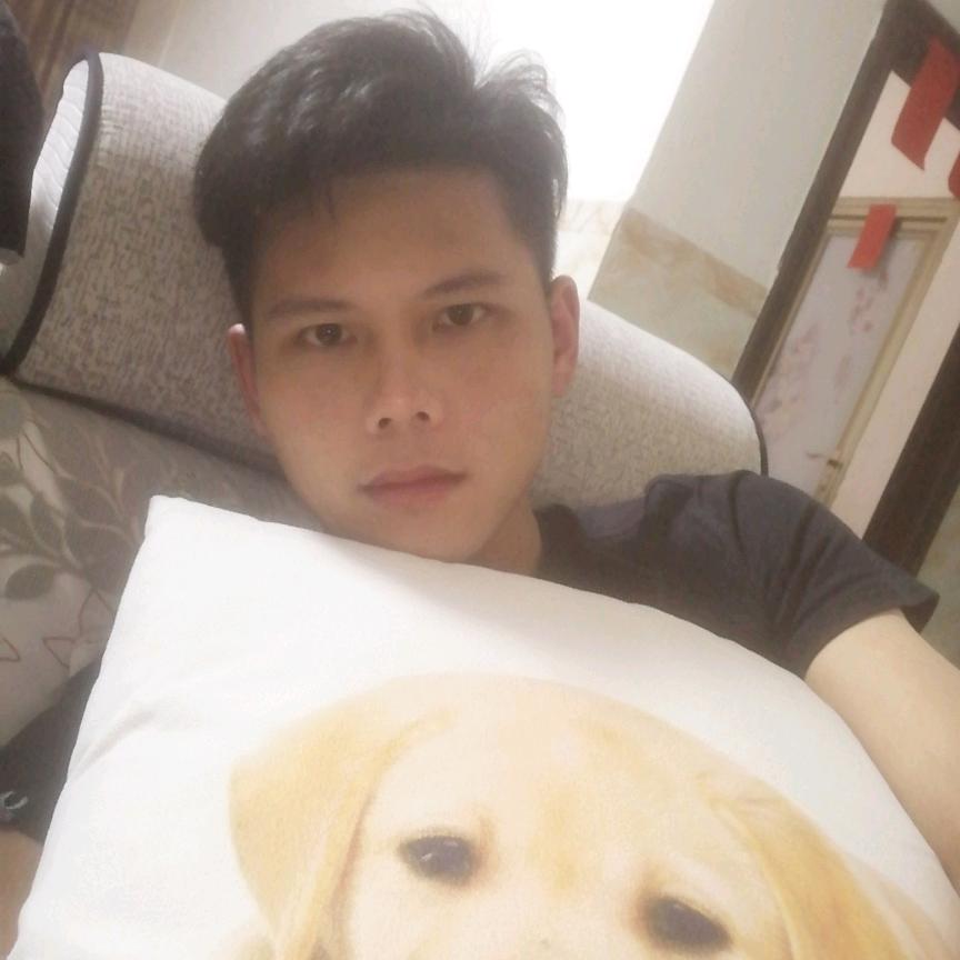 栋哥  吖