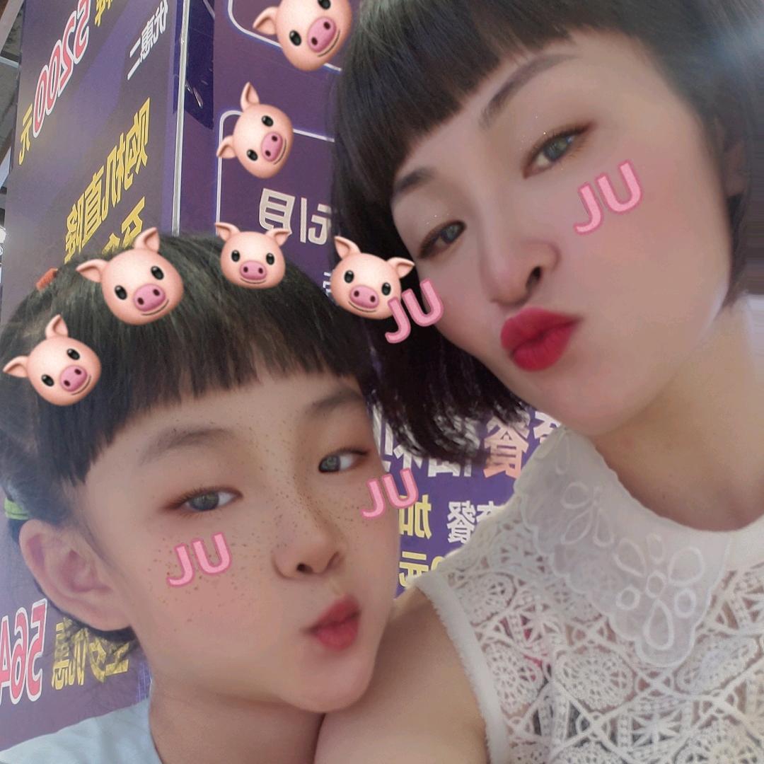 甜甜的女孩