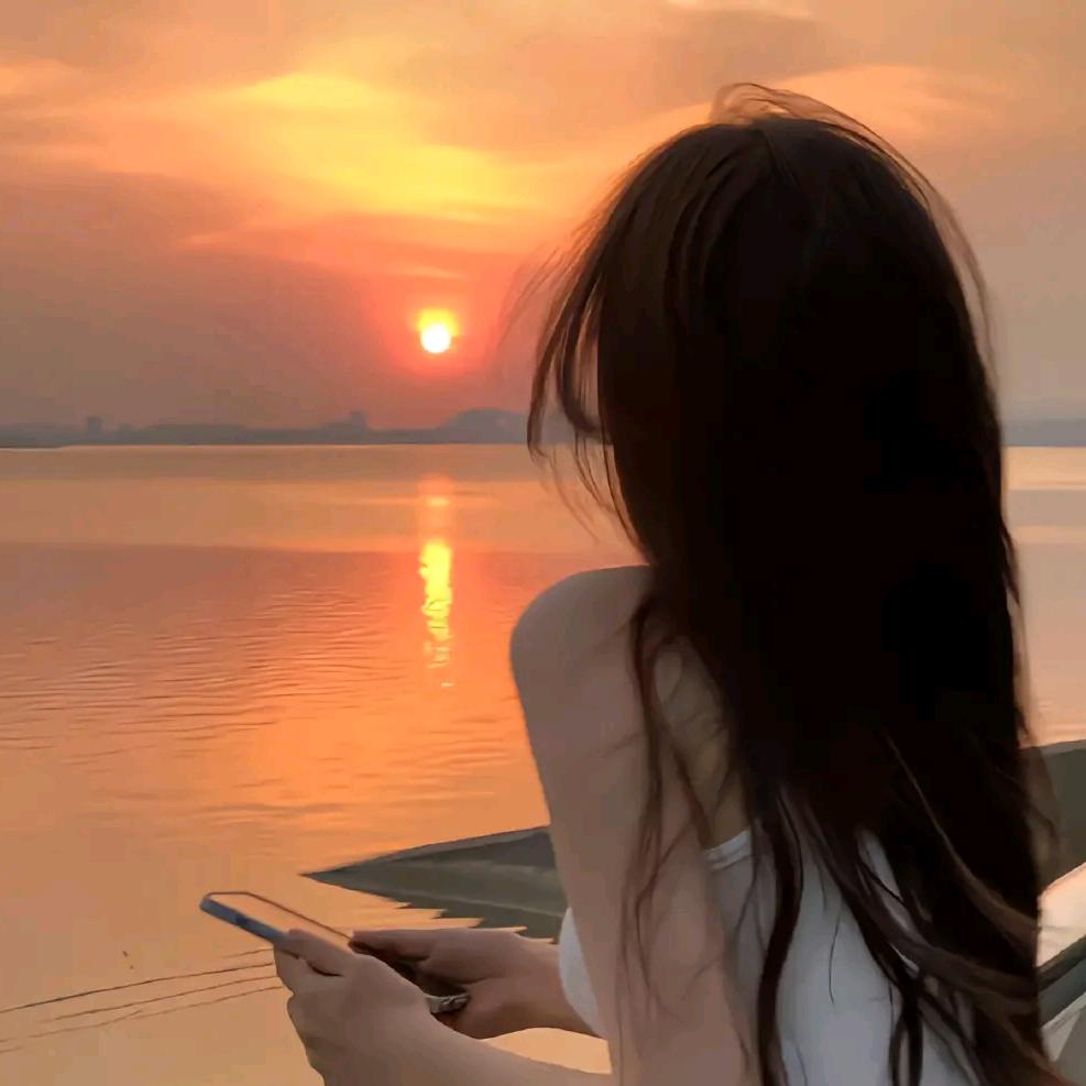 小赵呐.