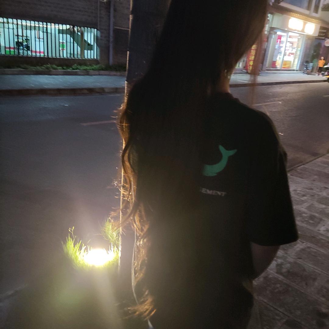 0小0