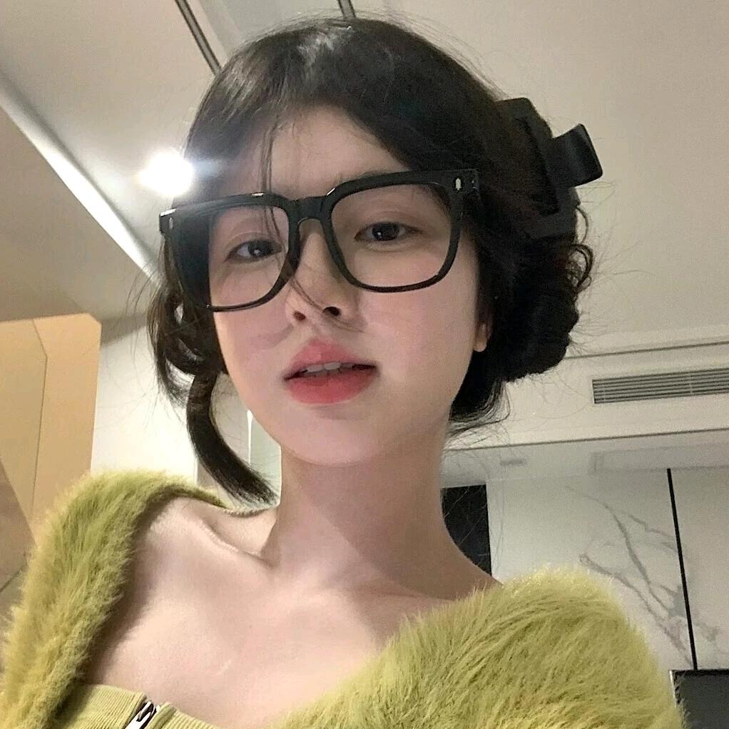 ✨.