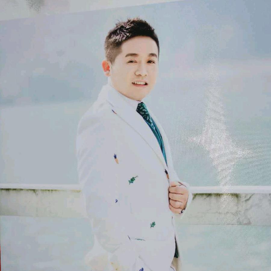 虎哥♥(｡￫v￩｡)♥