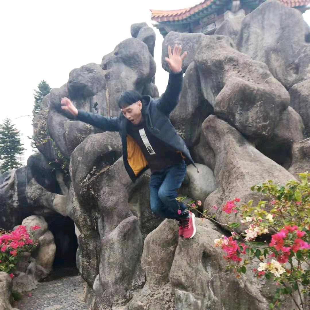 用户097766一辈子追随你。
