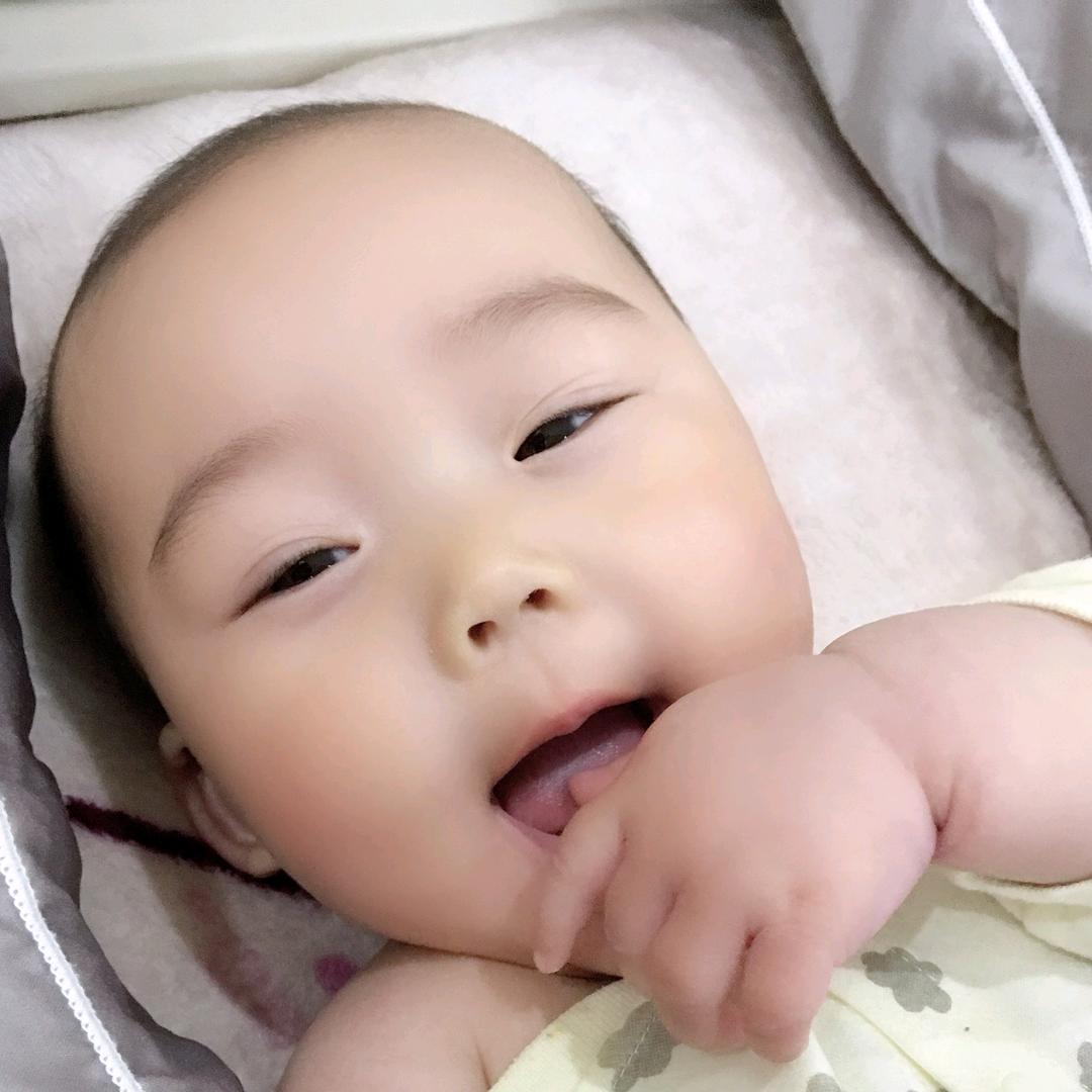 笑眯眯的笑