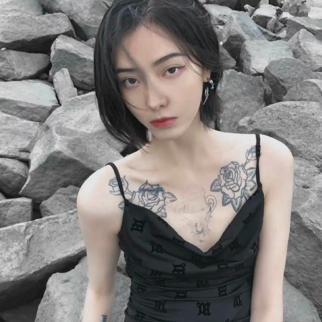 斑美人