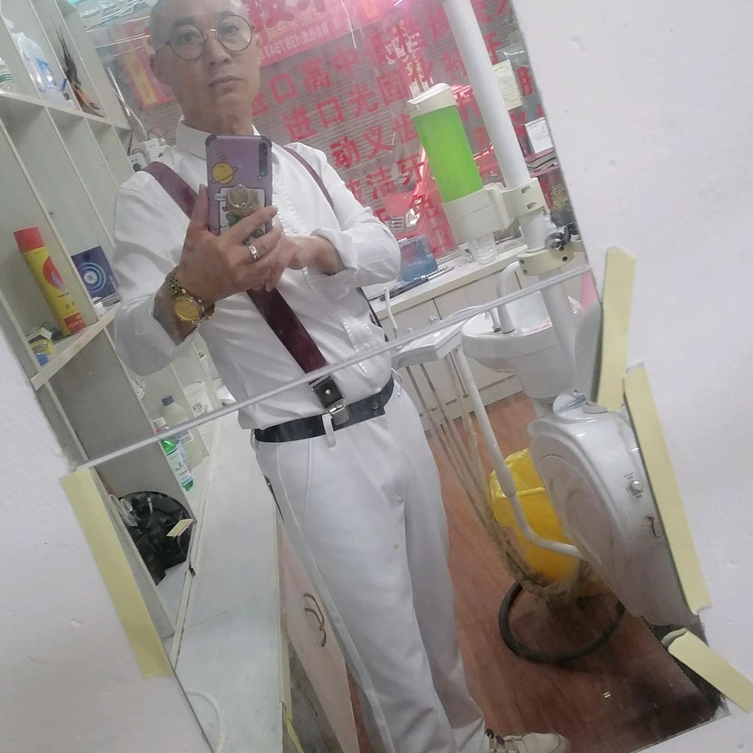 明哥