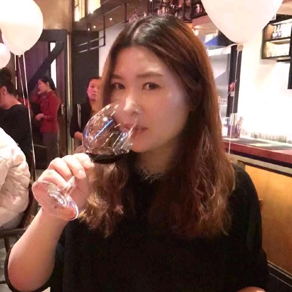 红兴隆童装维姐