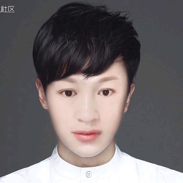 女
