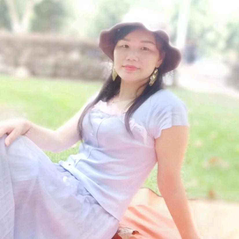 彩霞车品