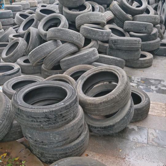 玉林华哥精品拆车胎（车来车往）