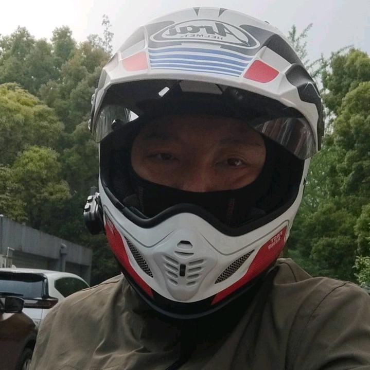 骑摩托的老徐