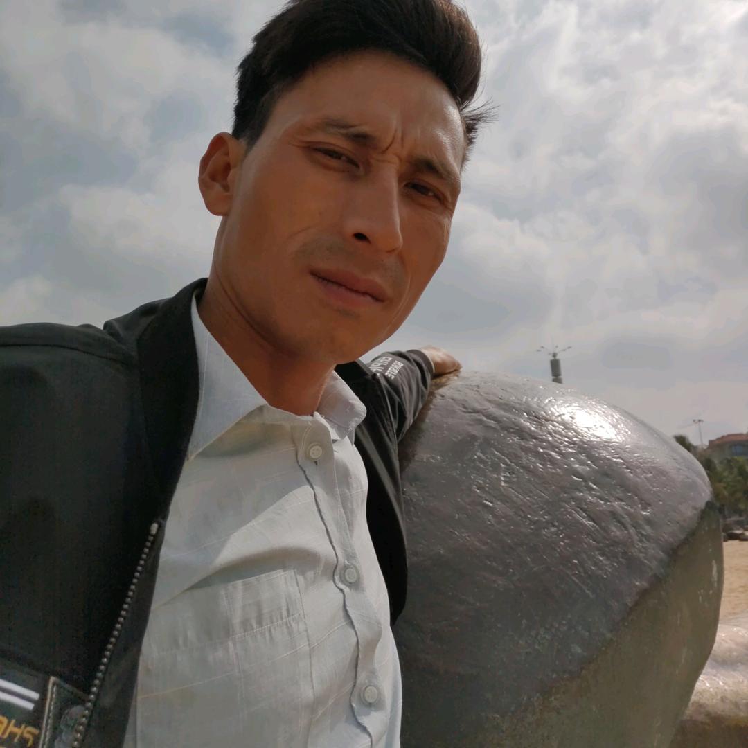 历经沧桑欲何求，