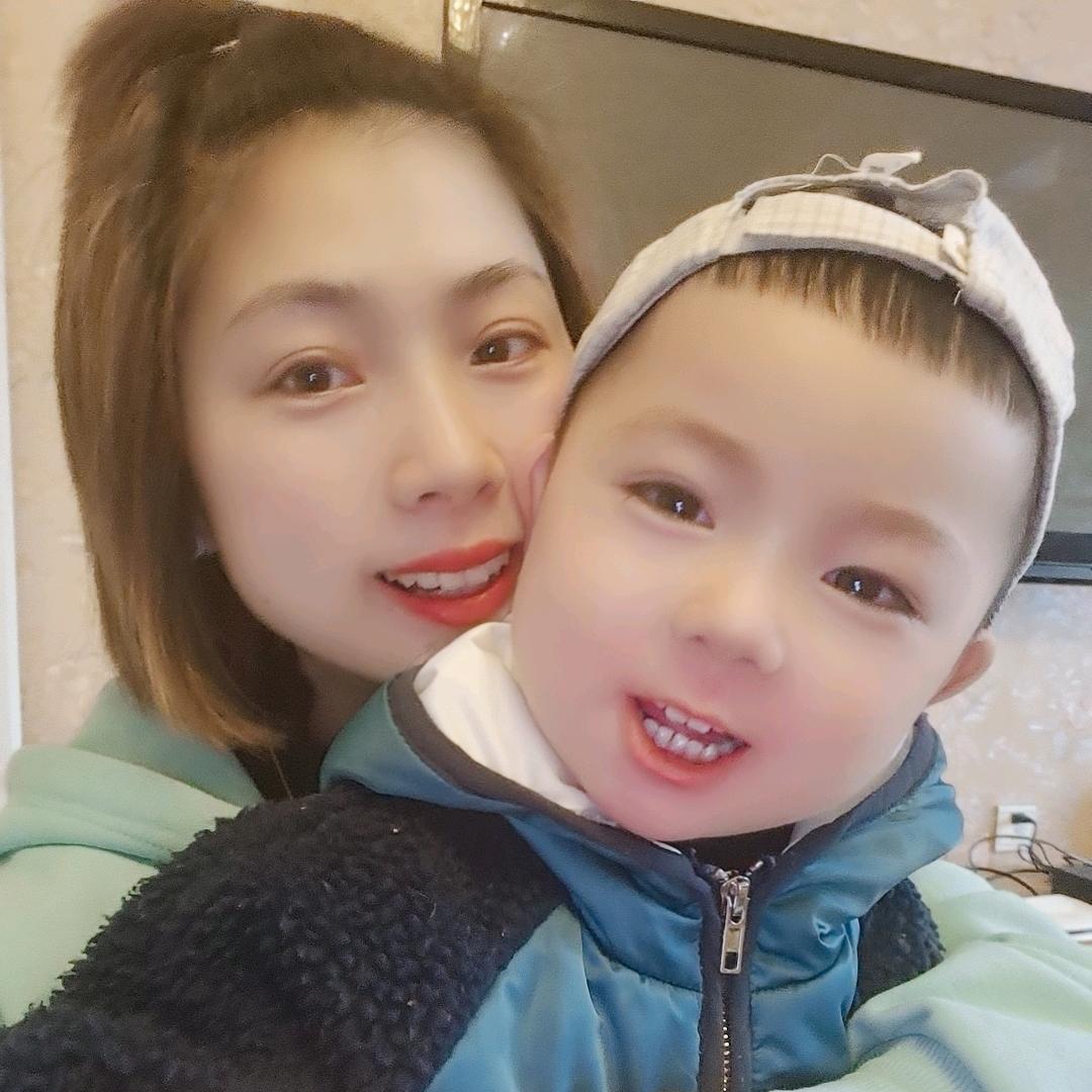 爱❤️大小宝