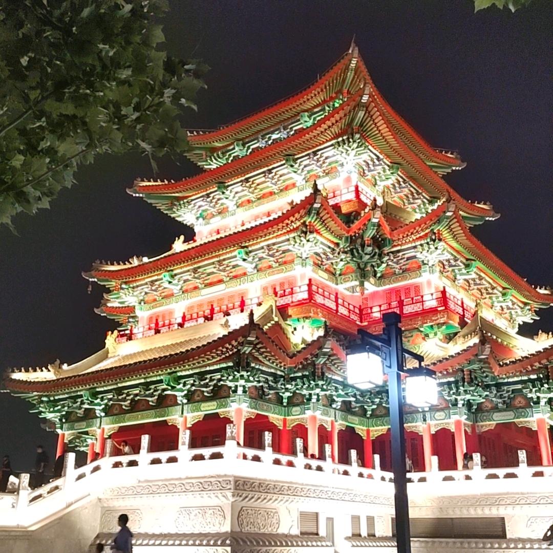 文文