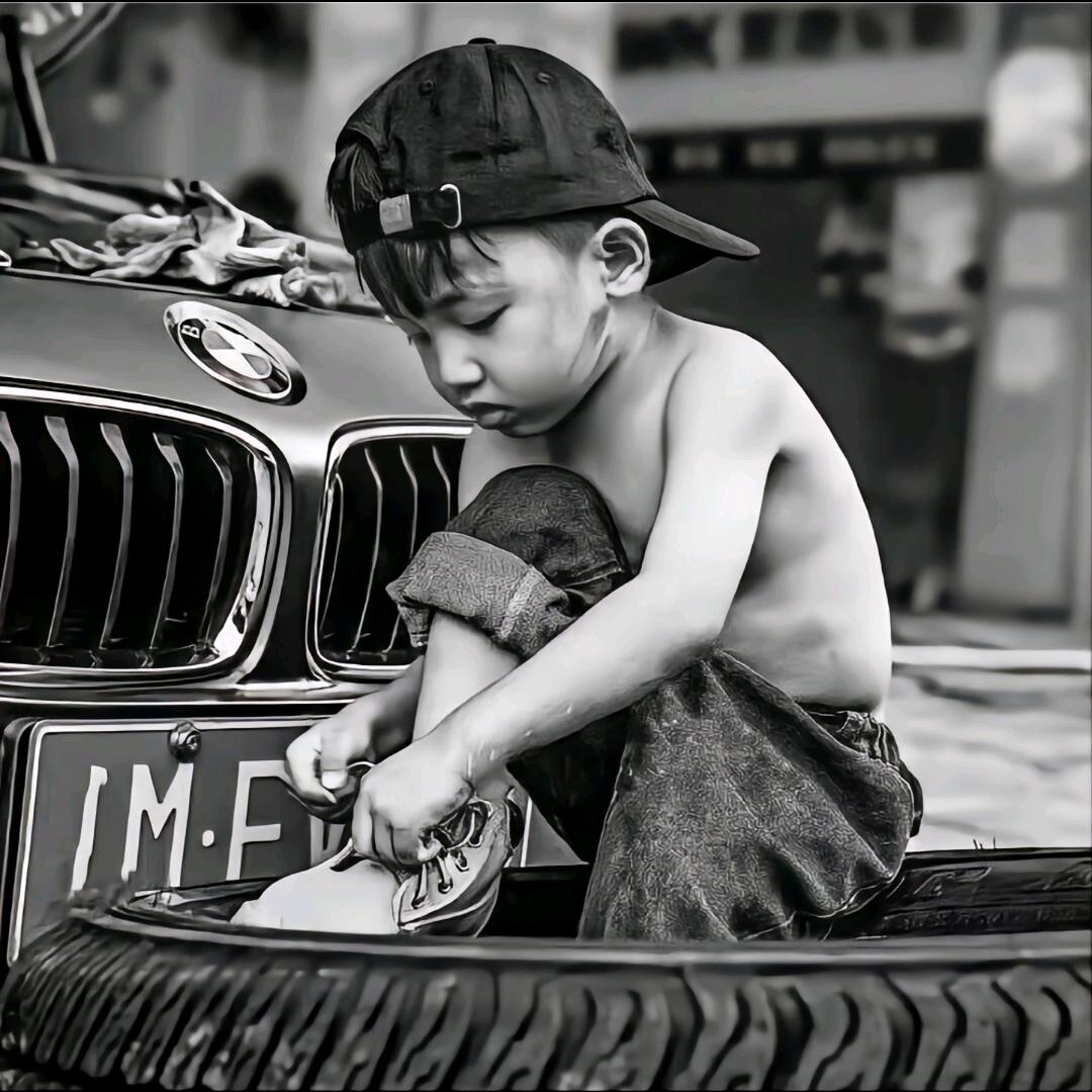 ⫍ ⃢👁 □👁 ⃢ ⫎乔