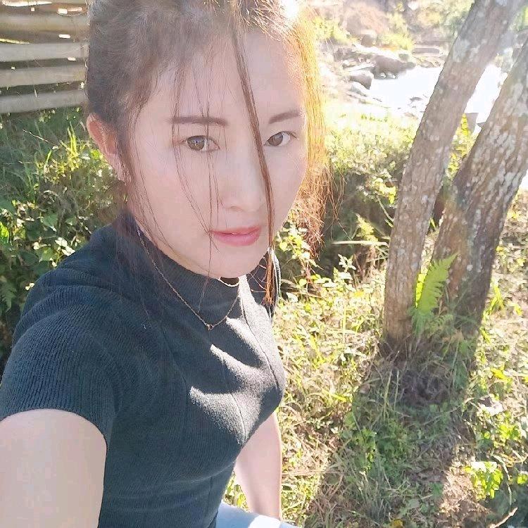 小艳