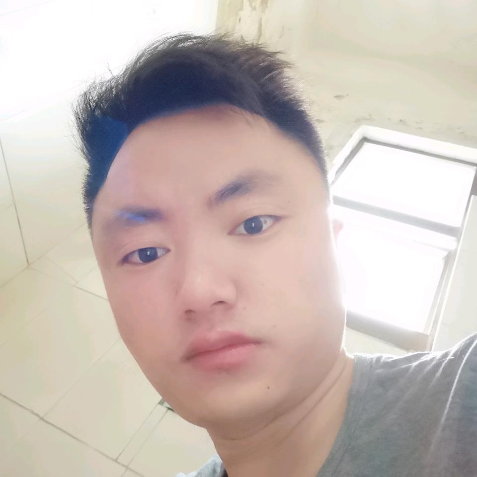 晚风吹人醒。万事藏于心。