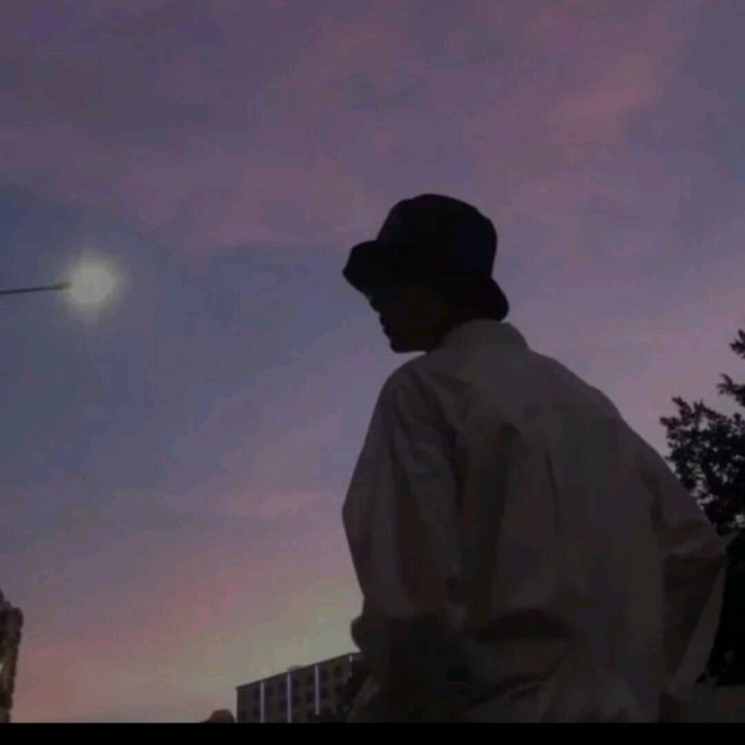 牵着蚂蚁去散步