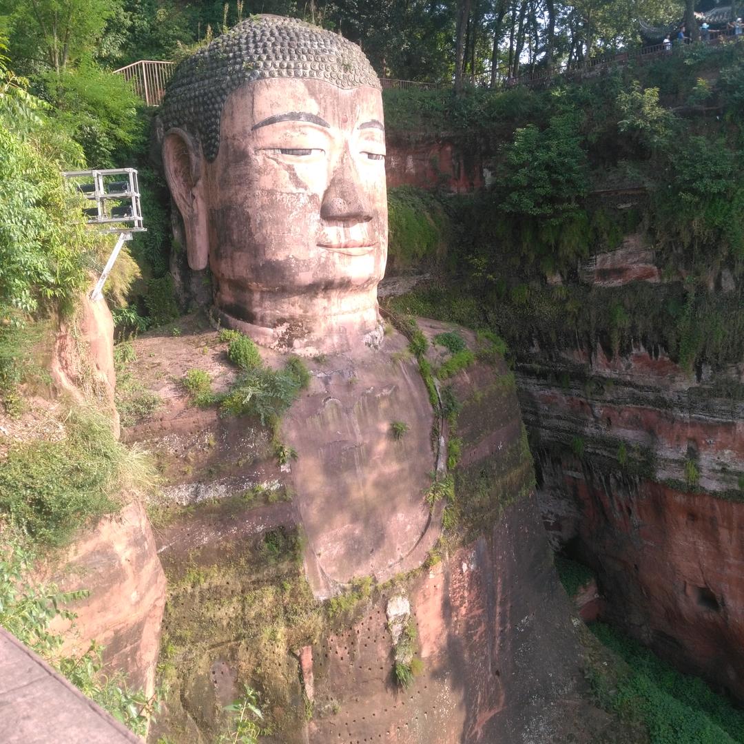 车轮天涯，无悔征程