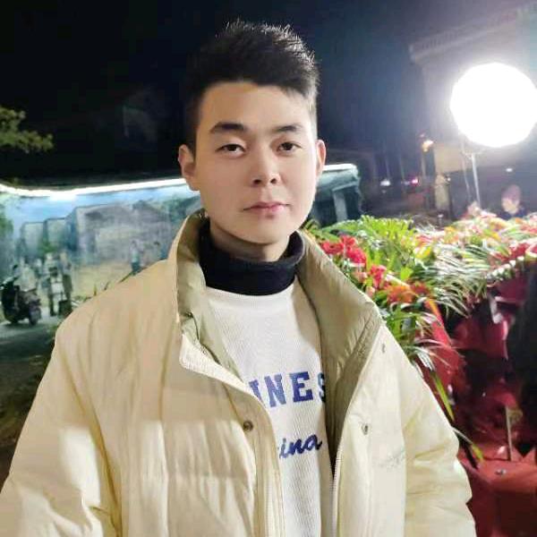 小杰🐉🎤