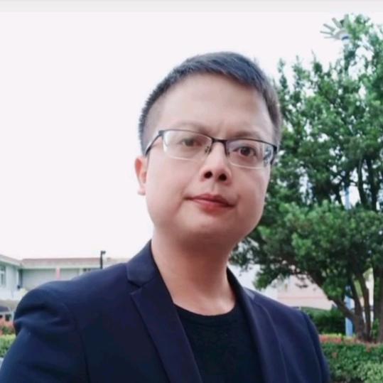上海译辰洗涤服务有限公司  左旋