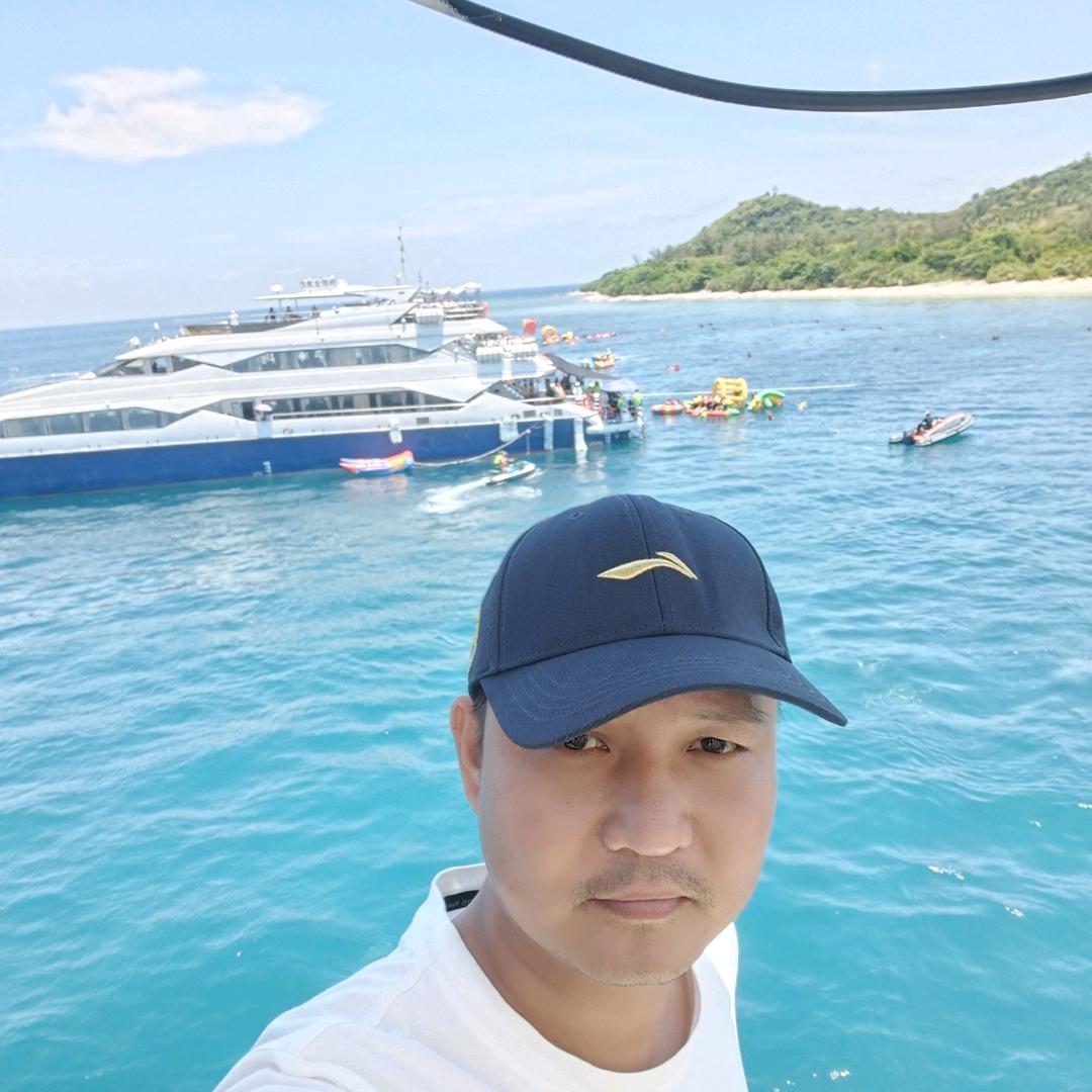 久久出现的二少爷