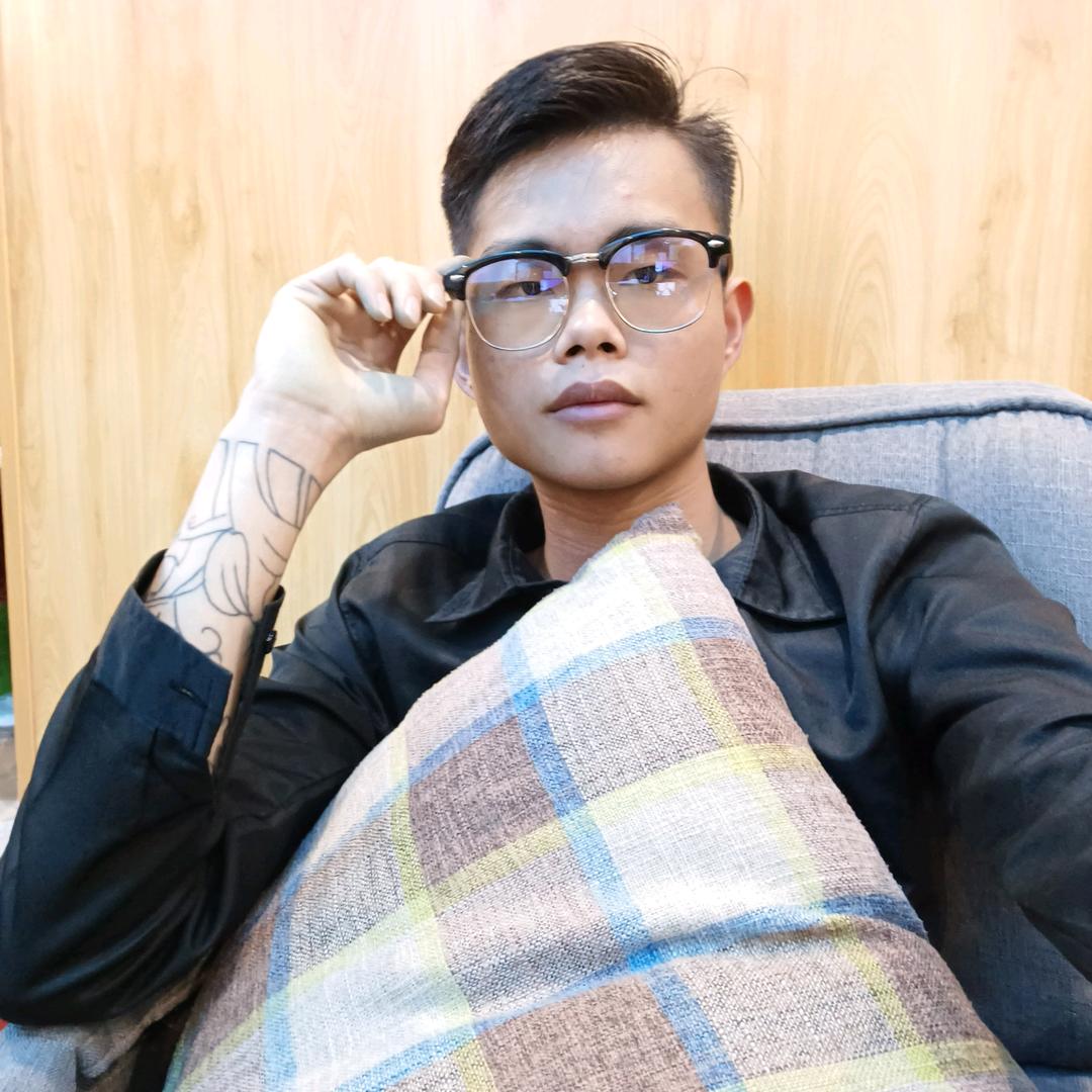 ㅤㅤ￴ ￴ ￴￴ ￴ ￴⁥  ⁥