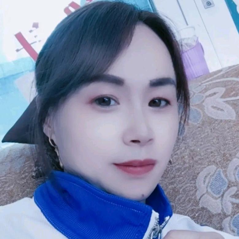 荣娜华美发店
