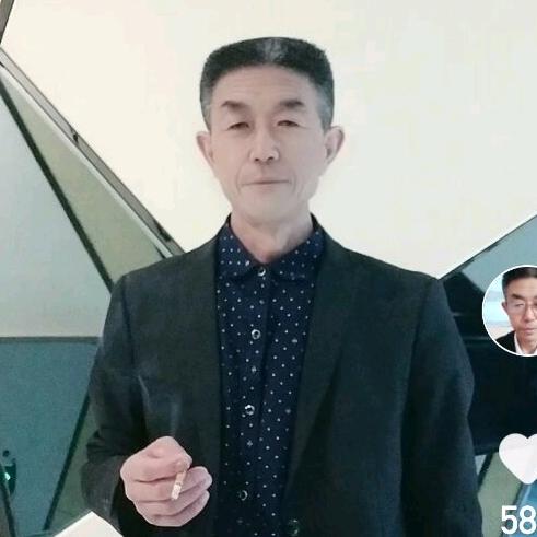 ，风华正茂
