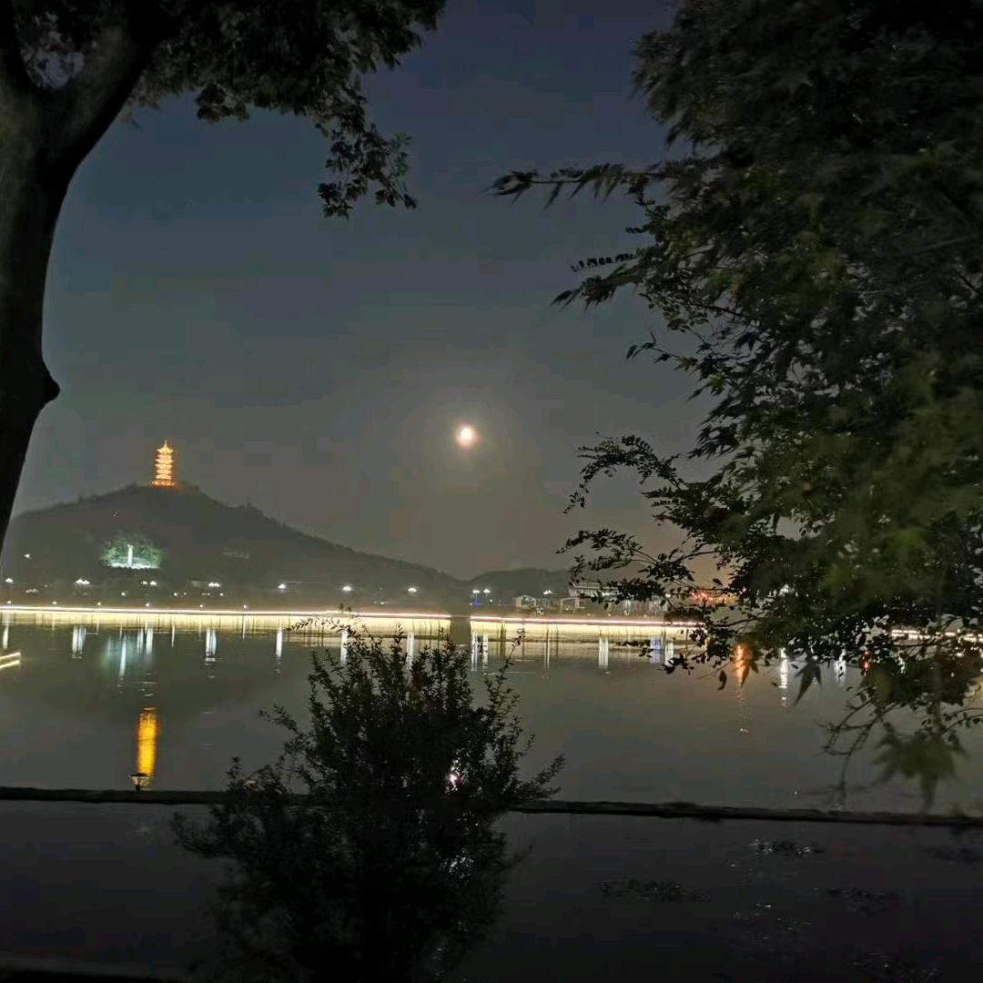 海上明月